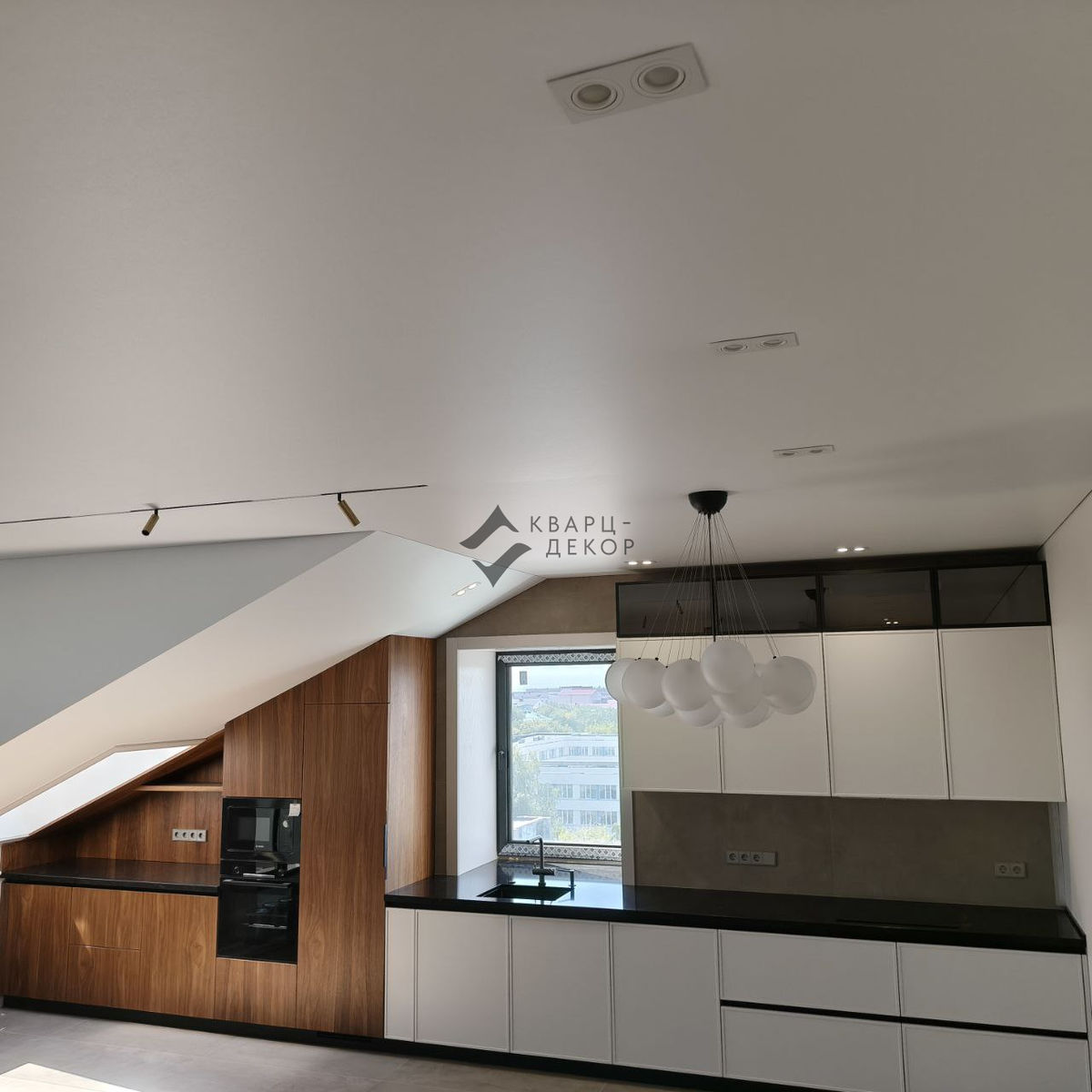 Столешница из кварцевого агломерата Vicostone Java Noir BQ 8812